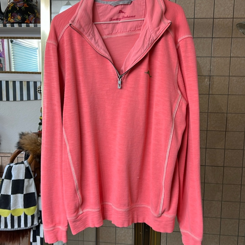 Tommy Bahama sweater large tall great condition cleaning out my dad’s wardrobe